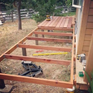 tiny house redwood deck